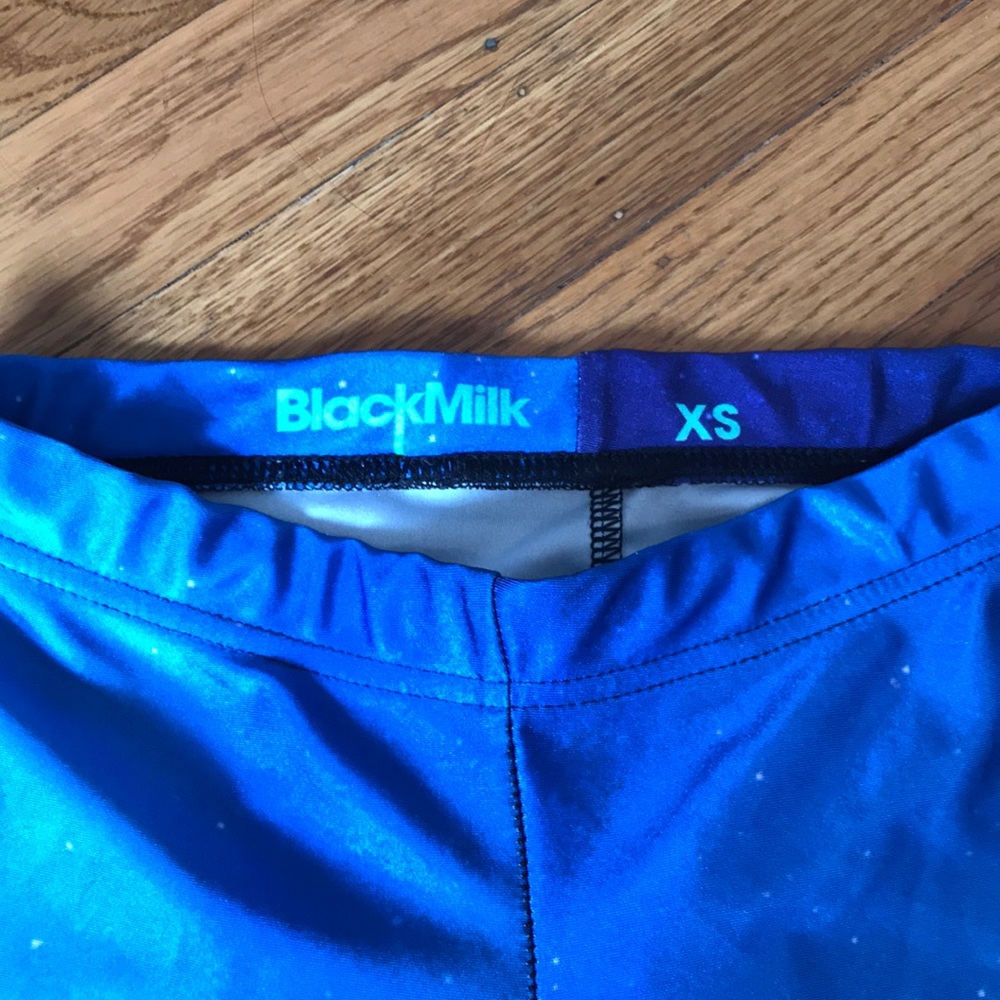 Blackmilk Aurora sky leggings - Picture 4 of 6